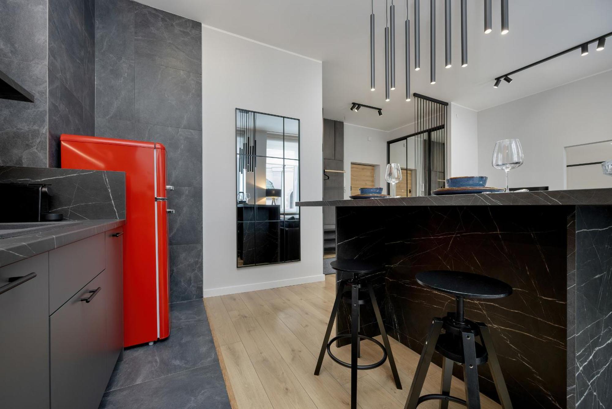 Exclusive Grey And Red Apartment In Warsaw Center By Noclegi Renters Zewnętrze zdjęcie